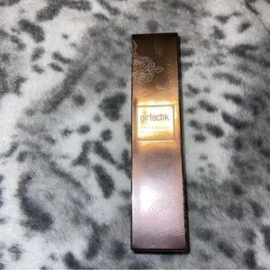 Girlactik Tint Foundation